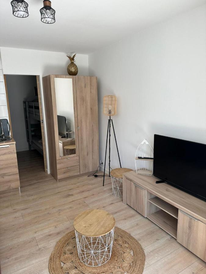 Charmant Studio Neuf 150M Plage Sur Avenue Principale Climatise Et Parking Cavalaire-sur-Mer Dış mekan fotoğraf